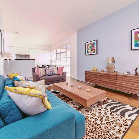 Interior-Designer Apartment With 2 Terraces London Exterior photo