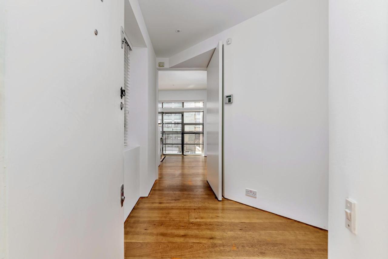 Interior-Designer Apartment With 2 Terraces London Exterior photo